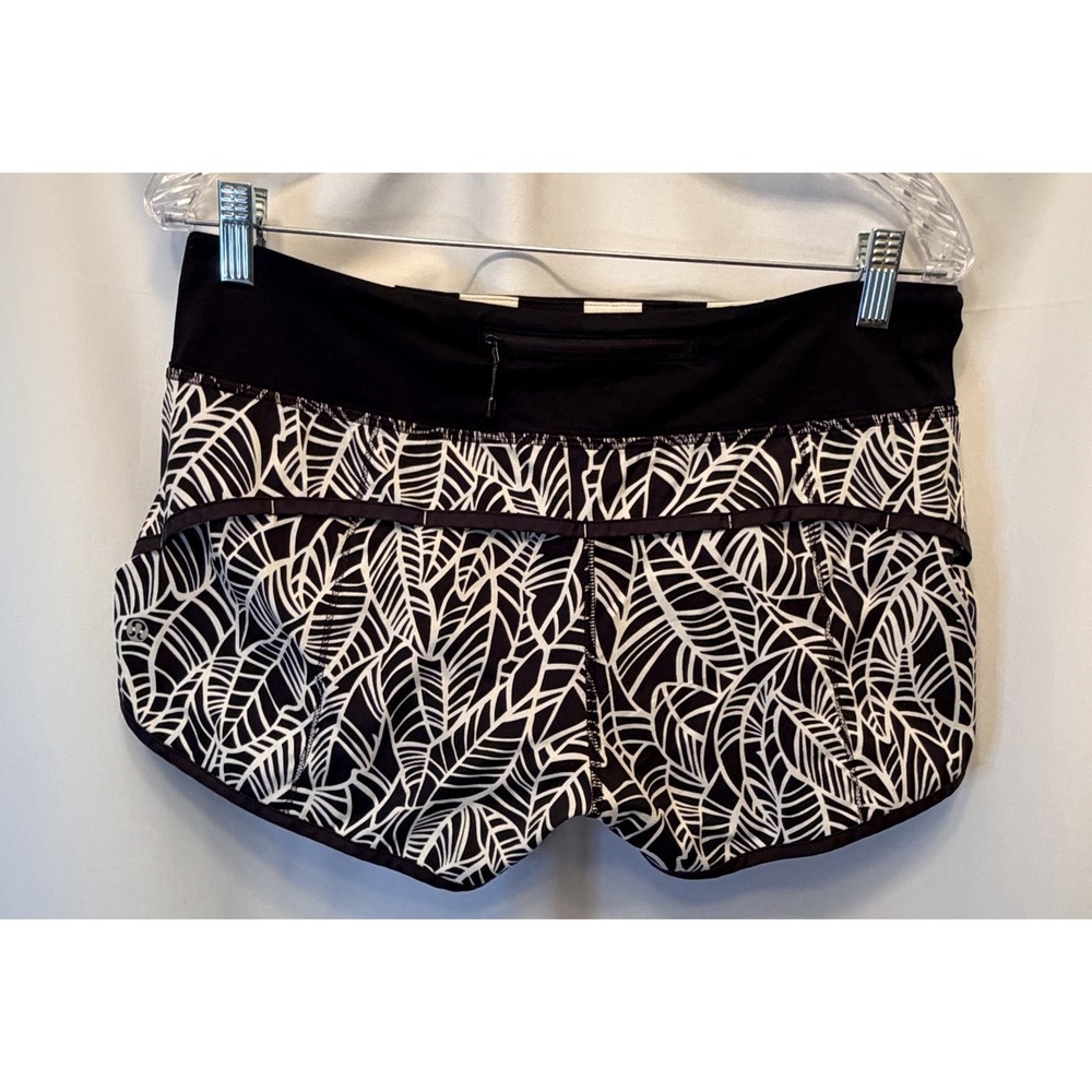 Lululemon Size 8 Run Speed Shorts Pretty Palm Black White Angel Wing 3" Inseam - Picture 6 of 10